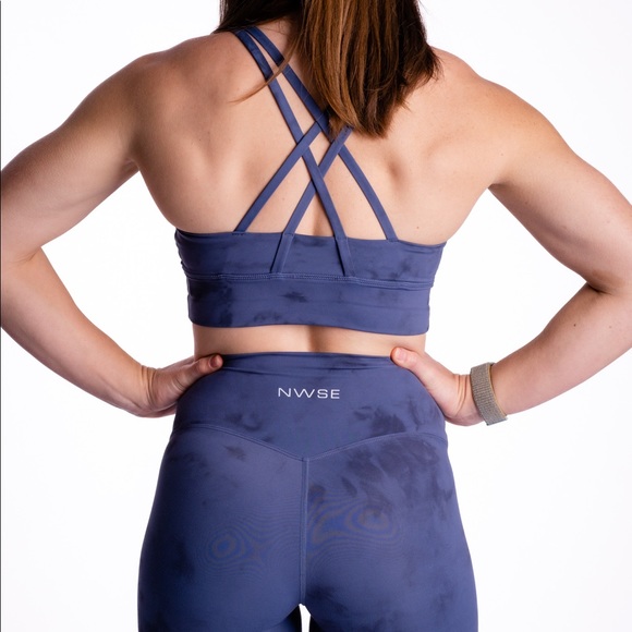 NWSE Storm Sports Bra - Picture 1 of 5